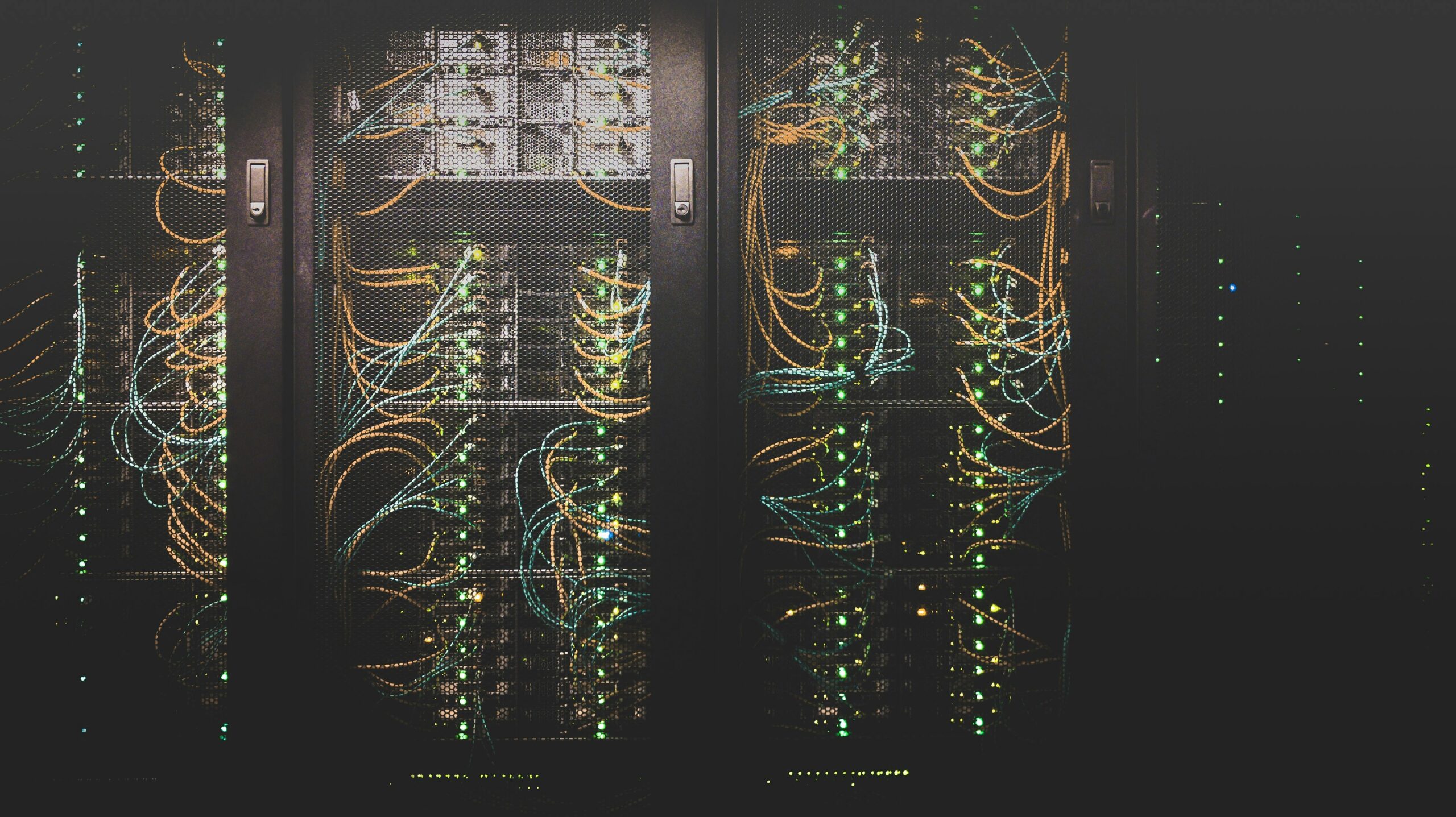 Impact of updated NVIDIA drivers on vLLM & HuggingFace TGI